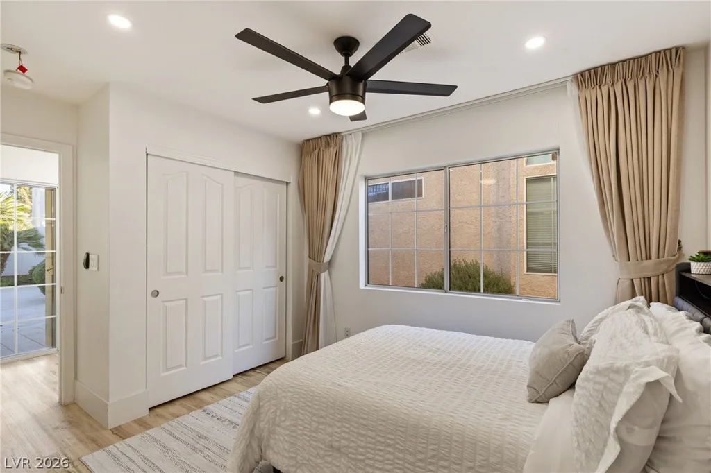 38 Diplomat, Henderson, NV 89074
