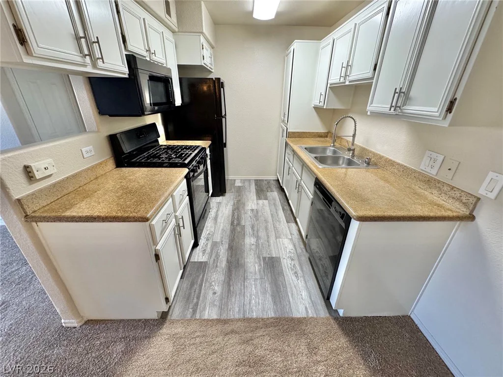 3318 Decatur, Las Vegas, NV 89130