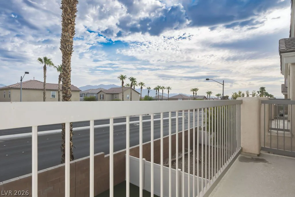 9068 Bushy Tail, Las Vegas, NV 89149