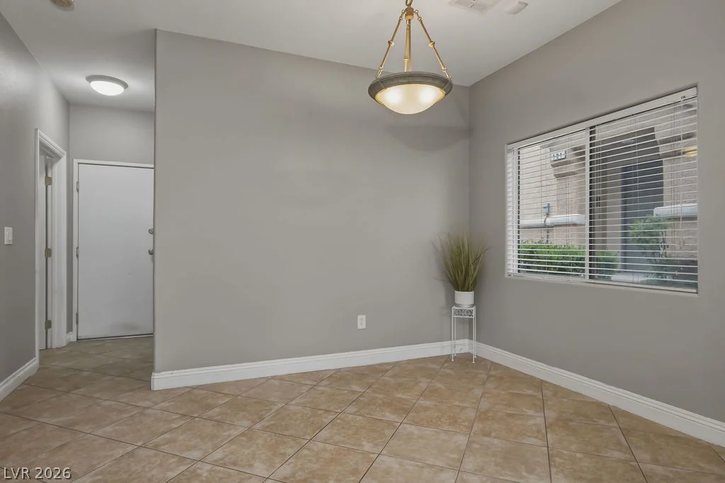 9068 Bushy Tail, Las Vegas, NV 89149