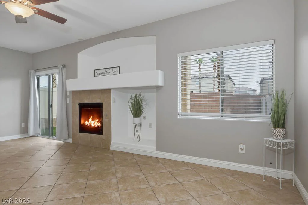 9068 Bushy Tail, Las Vegas, NV 89149