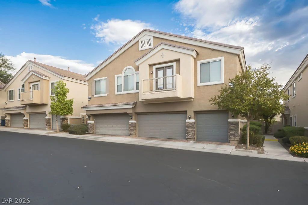 9068 Bushy Tail, Las Vegas, NV 89149