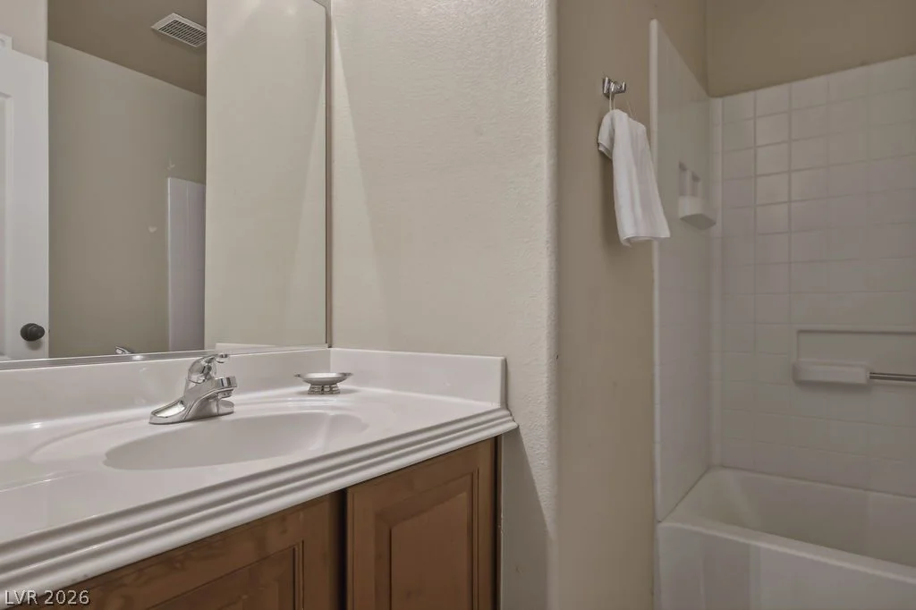 9068 Bushy Tail, Las Vegas, NV 89149