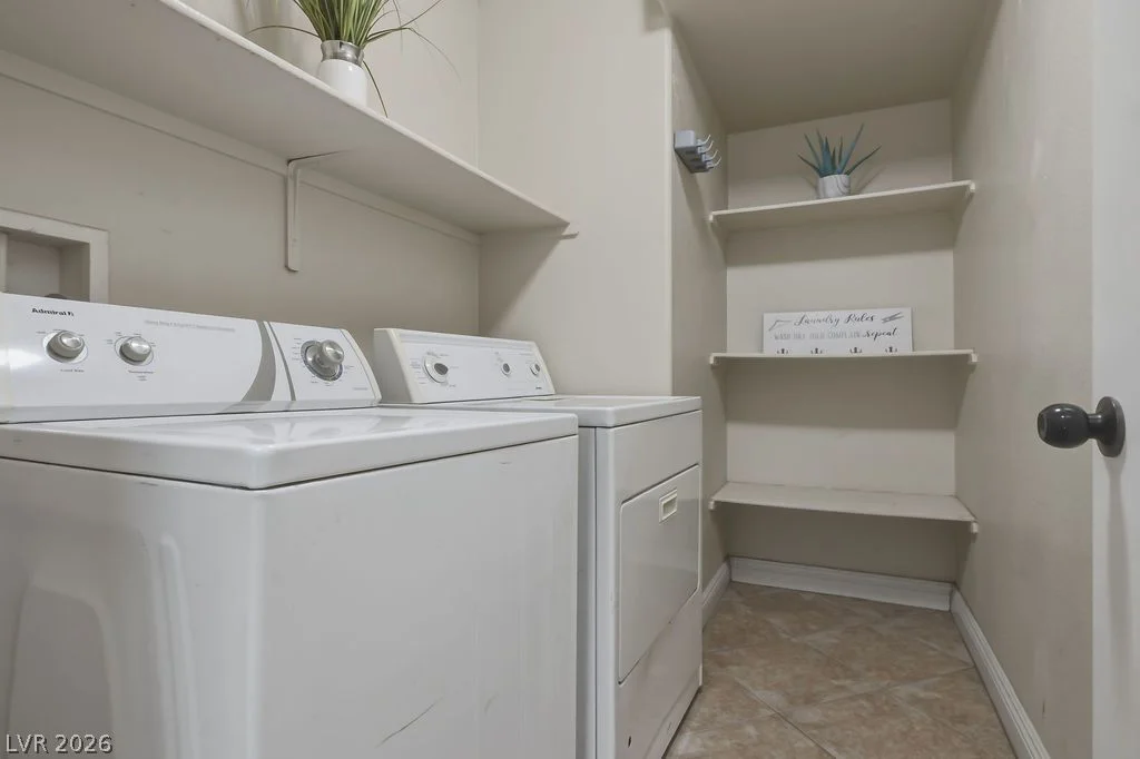 9068 Bushy Tail, Las Vegas, NV 89149