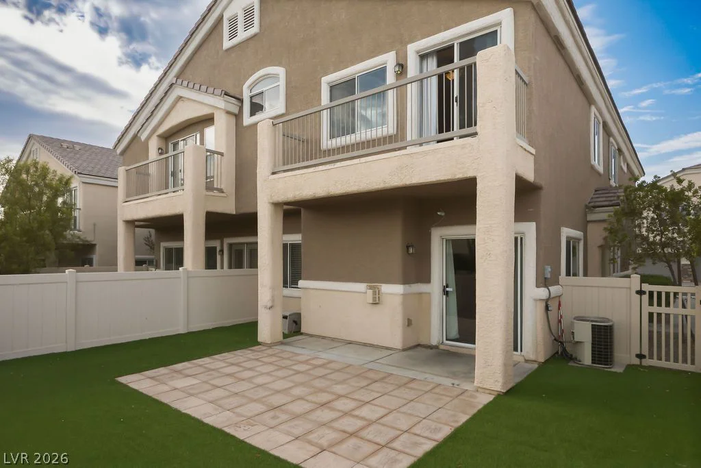 9068 Bushy Tail, Las Vegas, NV 89149