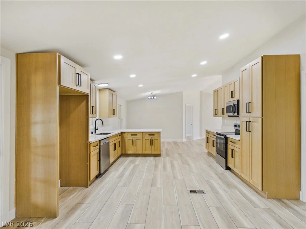 2350 Adkisson, Pahrump, NV 89060