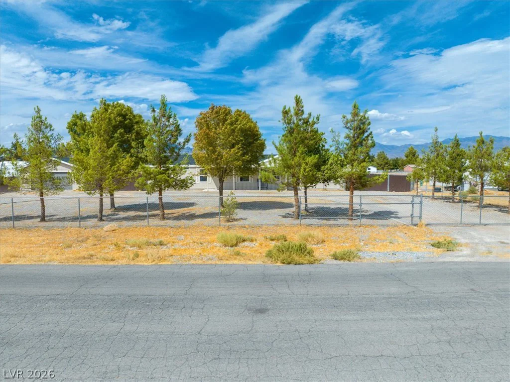 2350 Adkisson, Pahrump, NV 89060