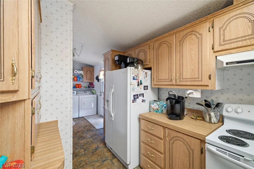 2430 Quebec, Pahrump, NV 89048