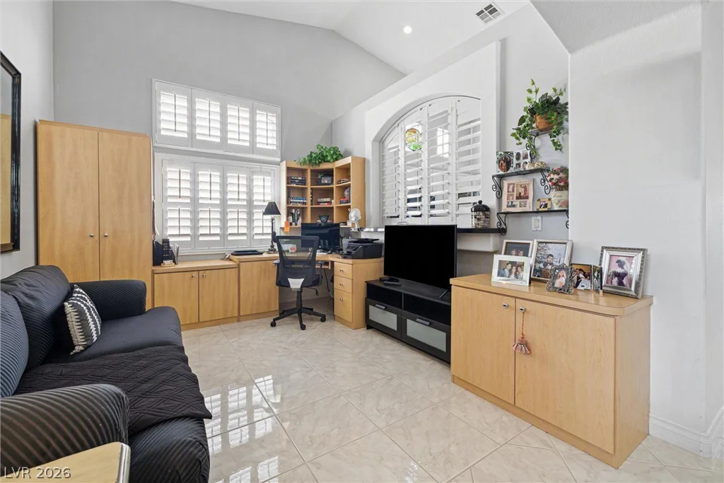 9616 Emeraude, Las Vegas, NV 89147
