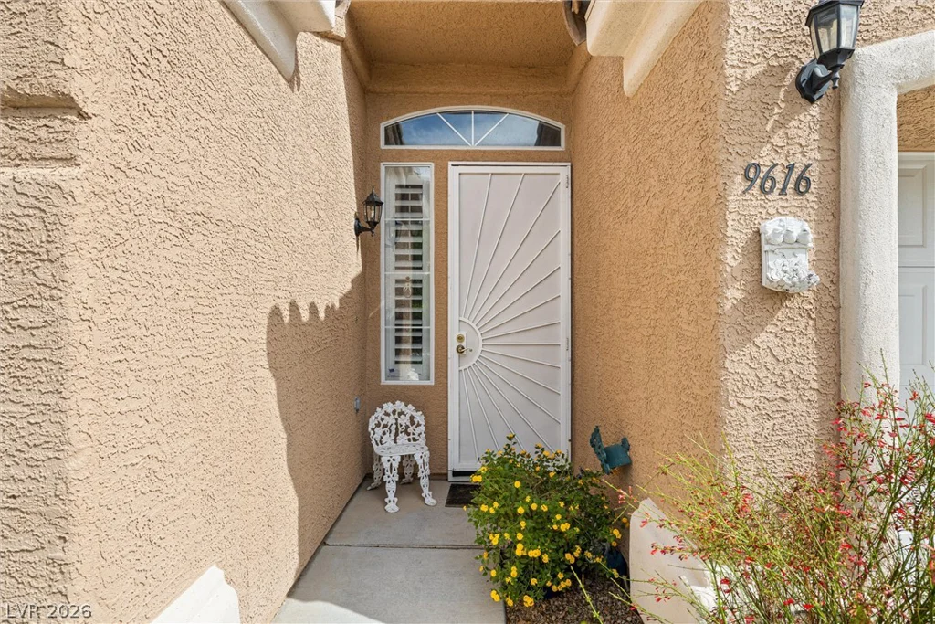 9616 Emeraude, Las Vegas, NV 89147