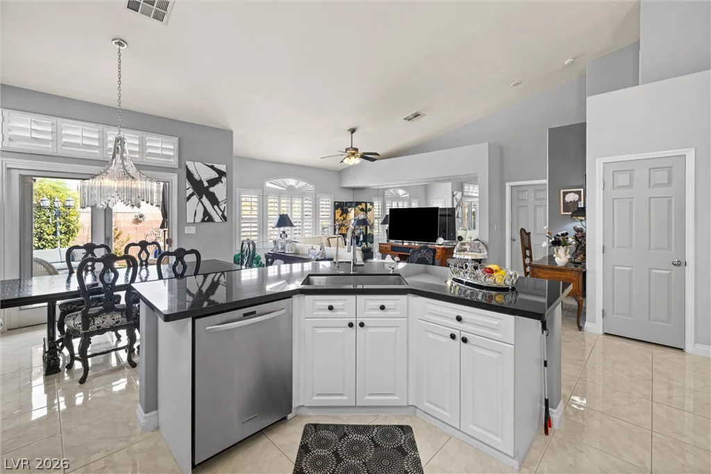 9616 Emeraude, Las Vegas, NV 89147