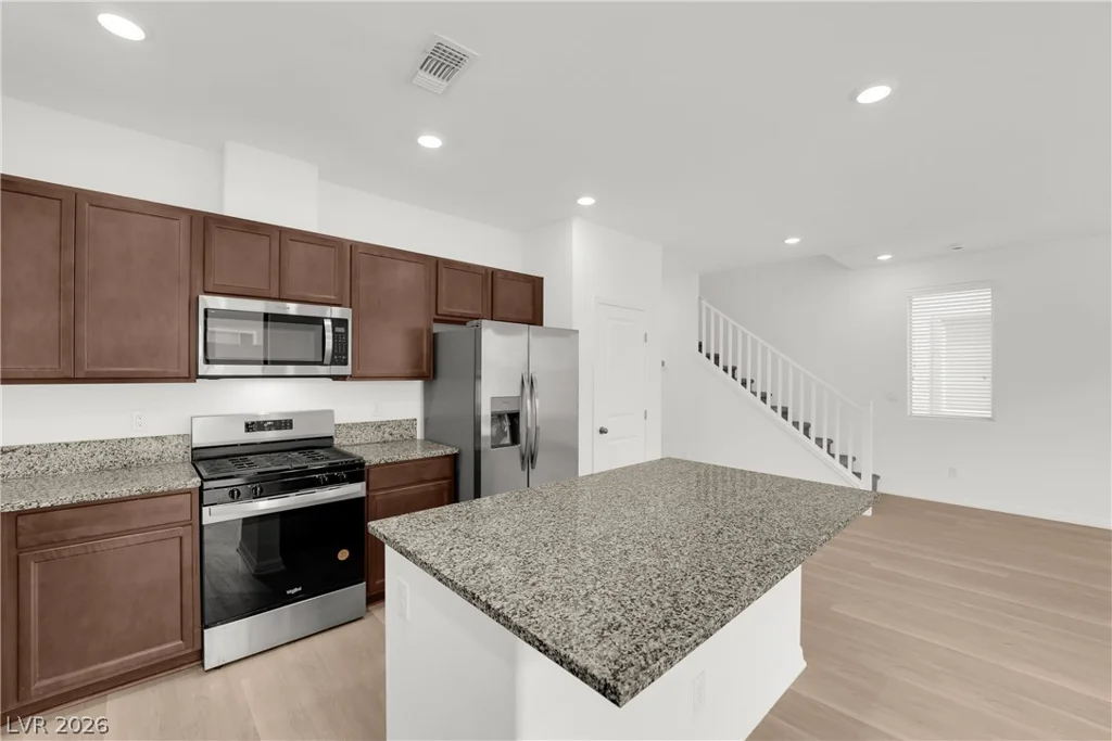 5803 Haleh, Las Vegas, NV 89141
