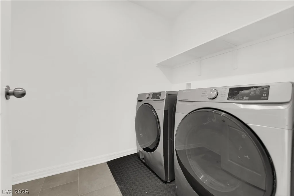 5803 Haleh, Las Vegas, NV 89141