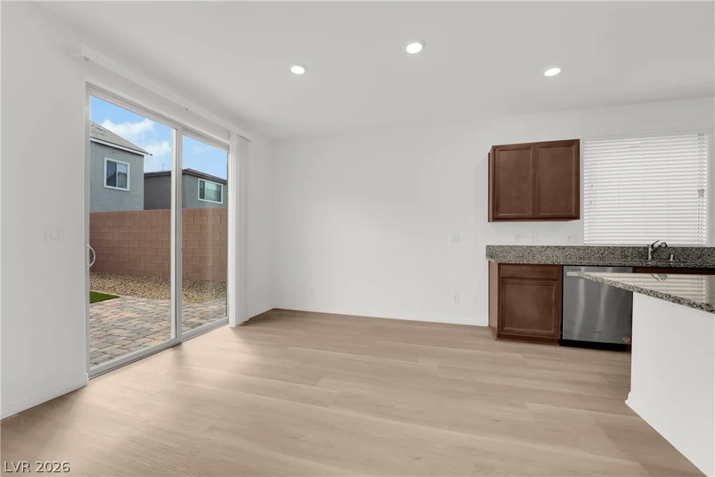5803 Haleh, Las Vegas, NV 89141