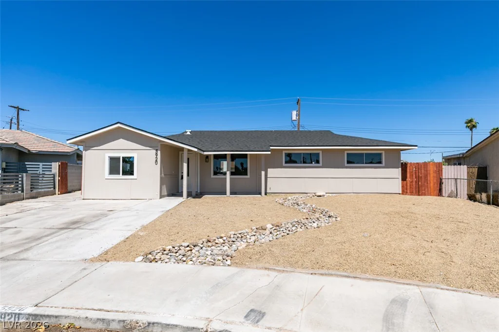 5920 Forrest Hills, Las Vegas, NV 89108