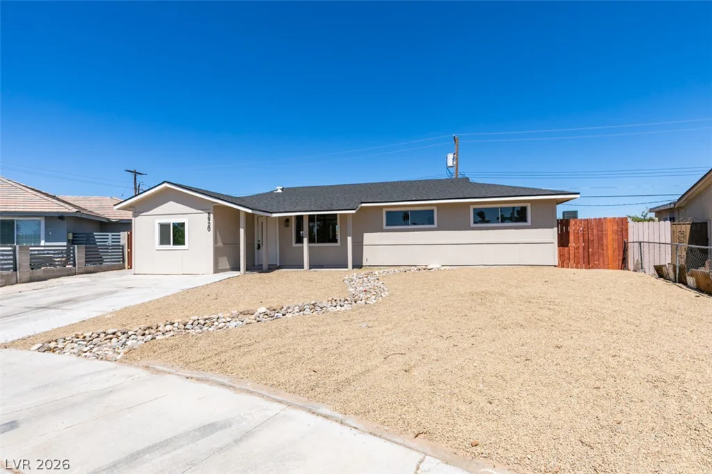 5920 Forrest Hills, Las Vegas, NV 89108