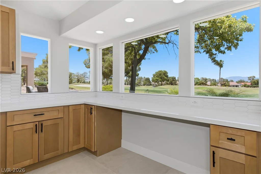 9104 Sundial, Las Vegas, NV 89134
