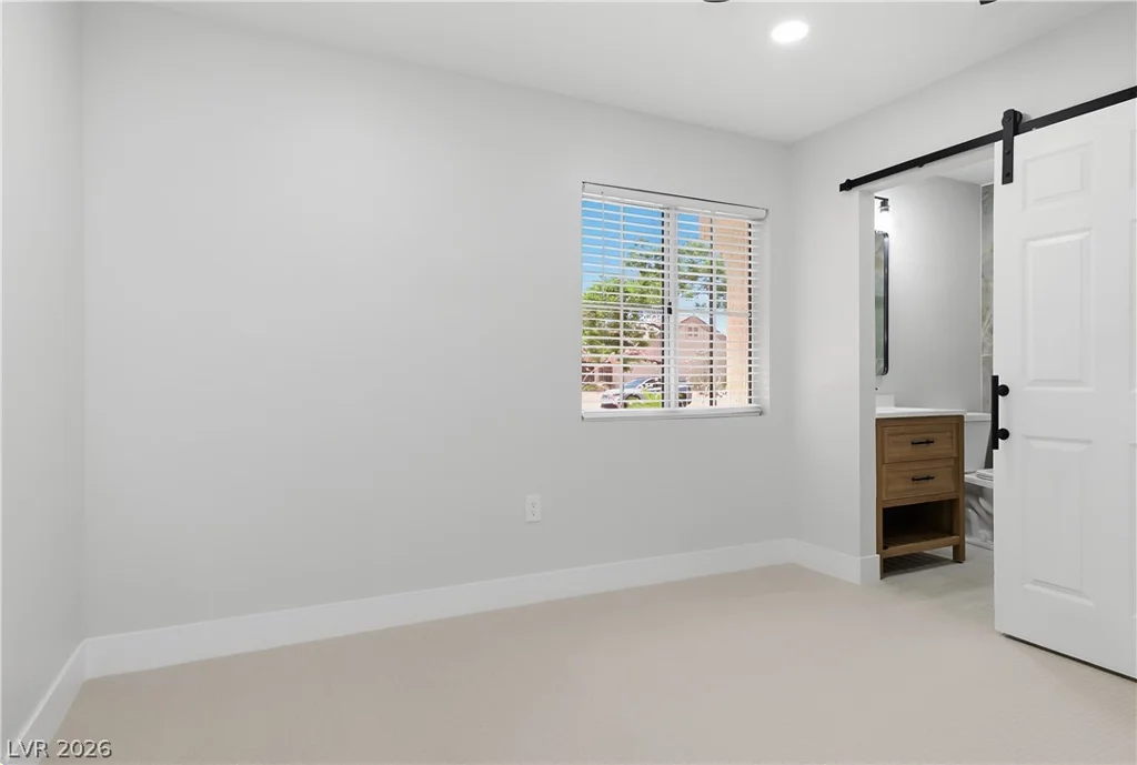 9104 Sundial, Las Vegas, NV 89134