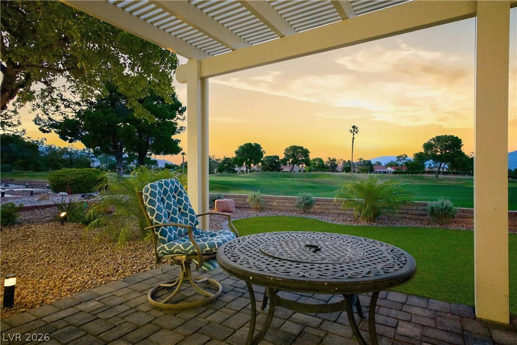 9104 Sundial, Las Vegas, NV 89134