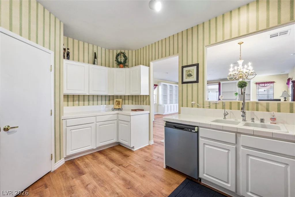 6436 Swift Fox, Las Vegas, NV 89122