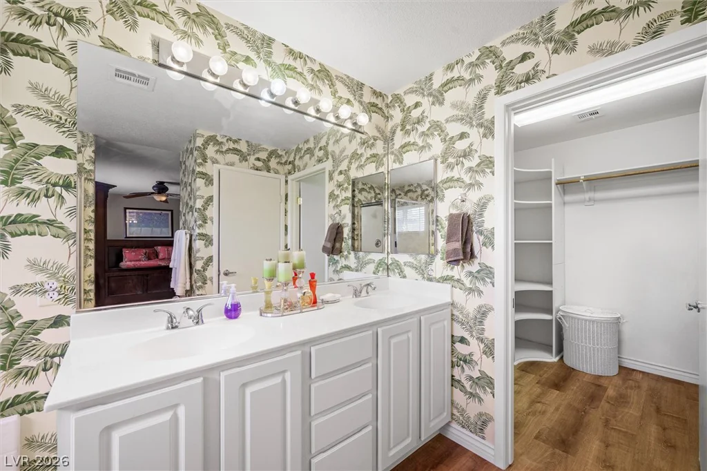 6436 Swift Fox, Las Vegas, NV 89122