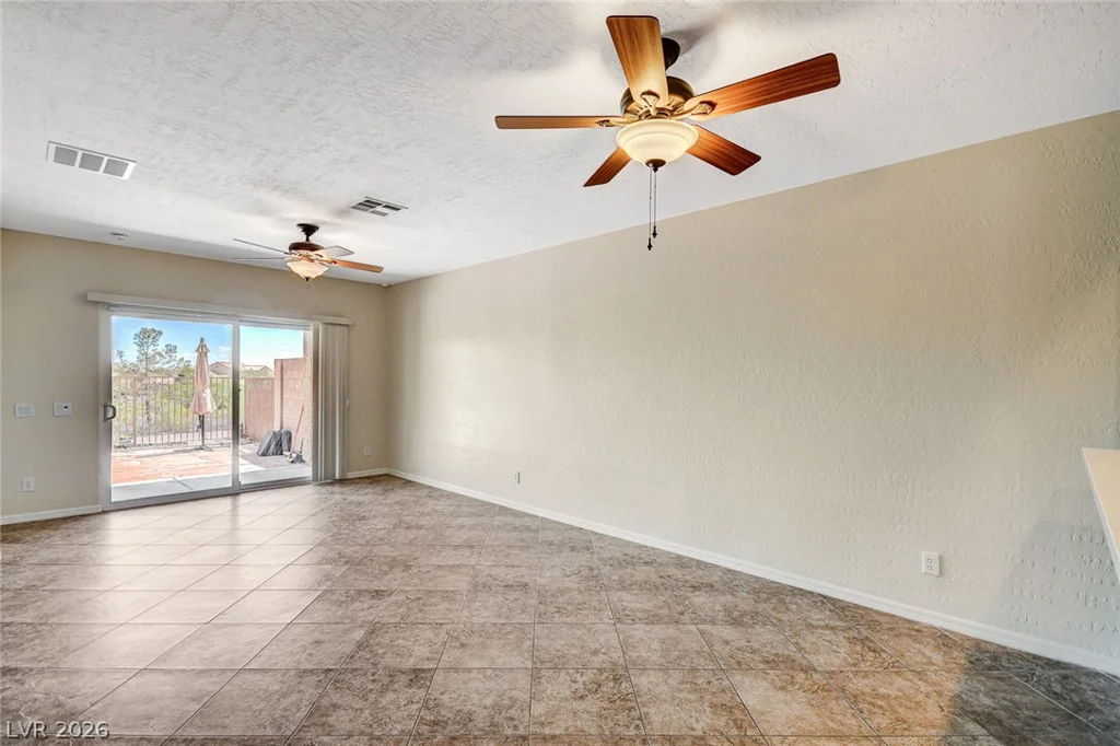 8952 Sandy Isle, Las Vegas, NV 89131