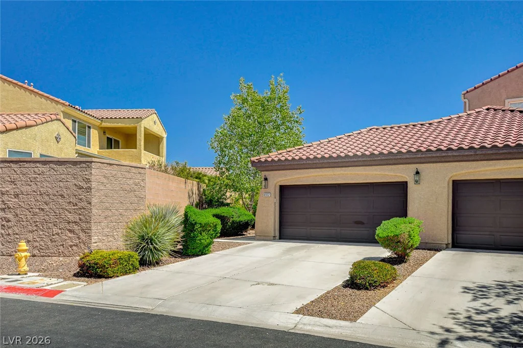 8952 Sandy Isle, Las Vegas, NV 89131