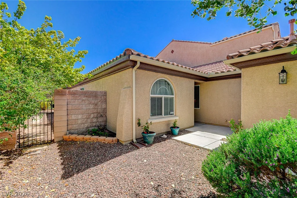 8952 Sandy Isle, Las Vegas, NV 89131
