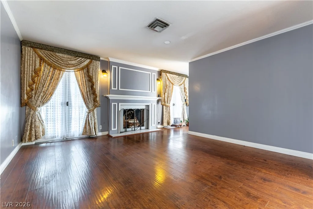 1301 St Louis, Las Vegas, NV 89104
