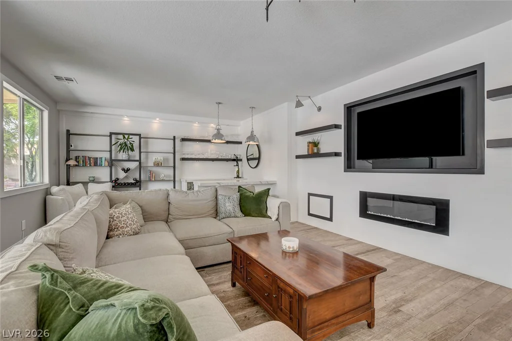 3095 Regal Cove, Las Vegas, NV 89117