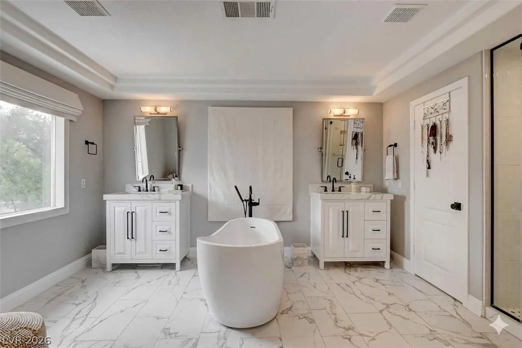 3095 Regal Cove, Las Vegas, NV 89117