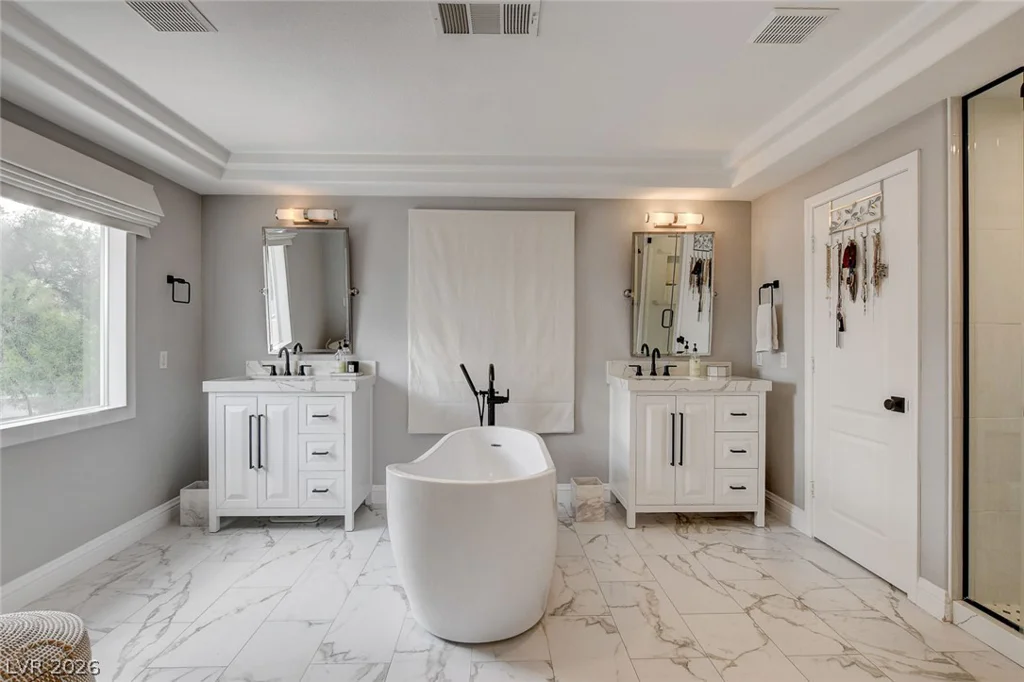 3095 Regal Cove, Las Vegas, NV 89117