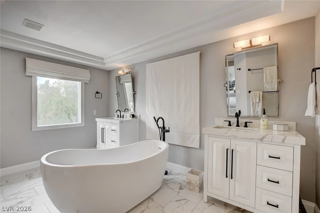 3095 Regal Cove, Las Vegas, NV 89117