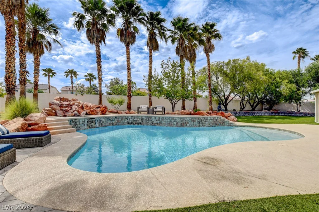 3095 Regal Cove, Las Vegas, NV 89117