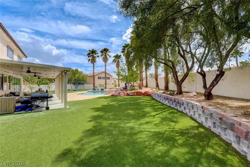 3095 Regal Cove, Las Vegas, NV 89117