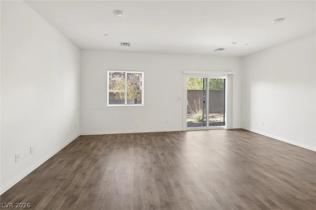 4117 Venus Falls, North Las Vegas, NV 89084