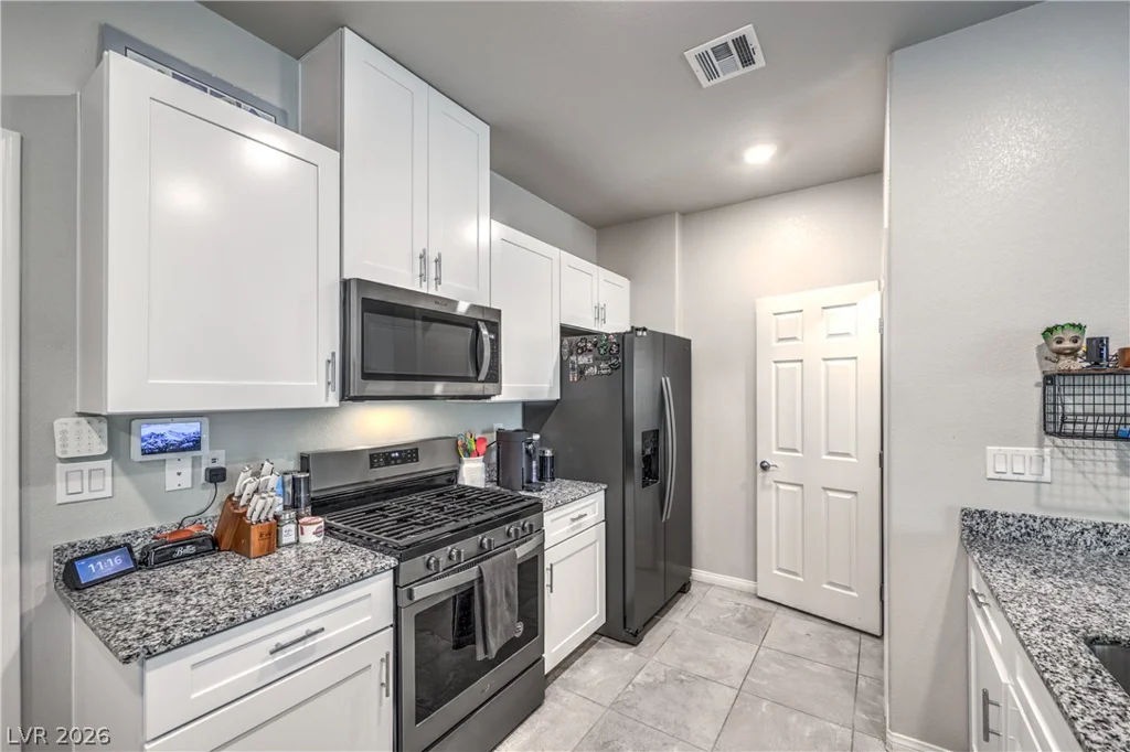 7313 Sunray Point, North Las Vegas, NV 89084