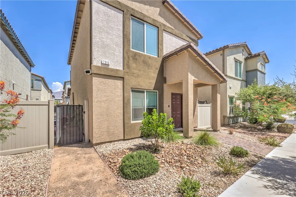 7313 Sunray Point, North Las Vegas, NV 89084
