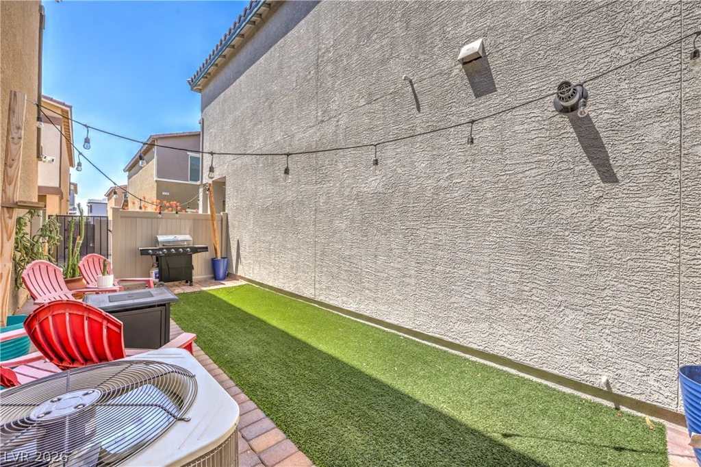 7313 Sunray Point, North Las Vegas, NV 89084