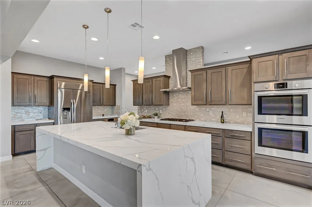 8477 Wolf Mountain, Las Vegas, NV 89129