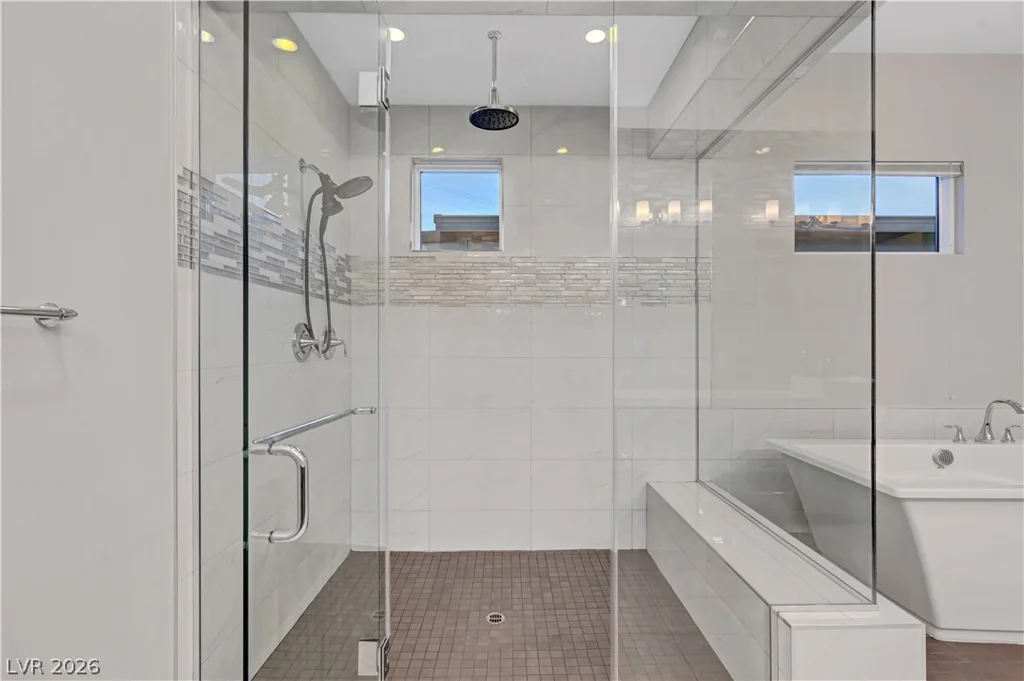 8477 Wolf Mountain, Las Vegas, NV 89129