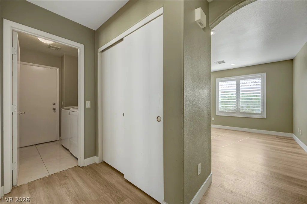 4981 Lunetto, Las Vegas, NV 89141