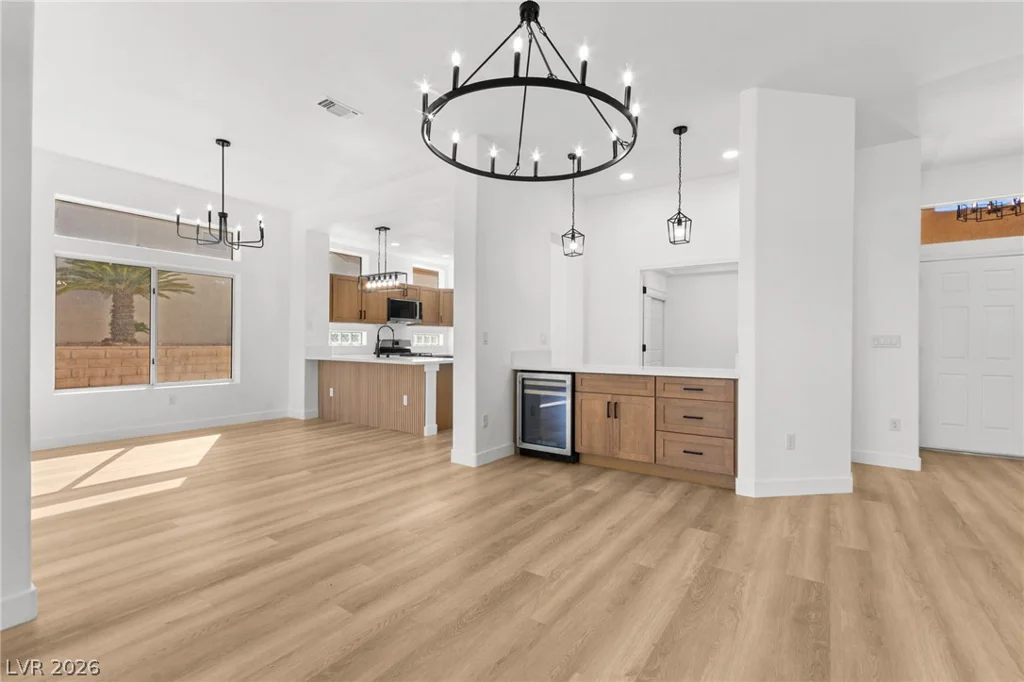 10701 Back Plains, Las Vegas, NV 89134
