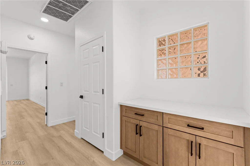 10701 Back Plains, Las Vegas, NV 89134