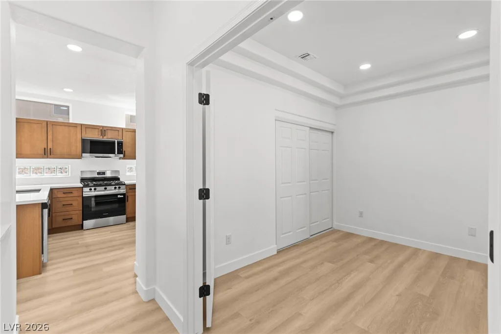 10701 Back Plains, Las Vegas, NV 89134