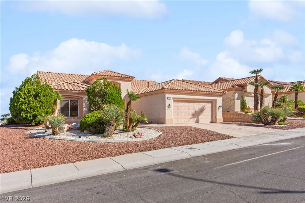 10701 Back Plains, Las Vegas, NV 89134