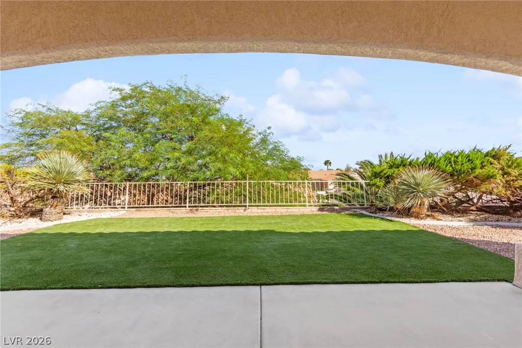 10701 Back Plains, Las Vegas, NV 89134