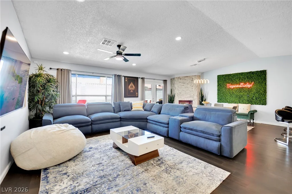 6328 Explorer, Las Vegas, NV 89103