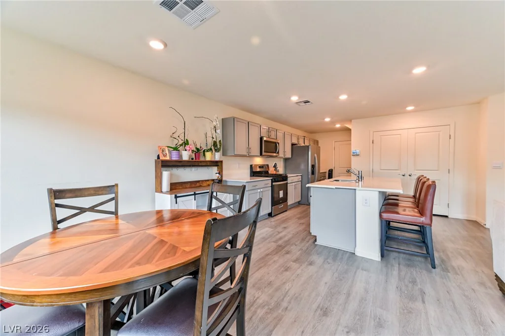 10395 Luna Mezzo, Las Vegas, NV 89141