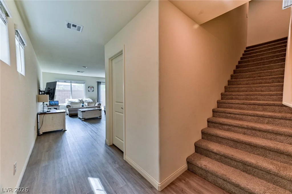 10395 Luna Mezzo, Las Vegas, NV 89141
